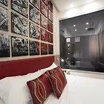 Regina Margherita Bed & Breakfast 4*