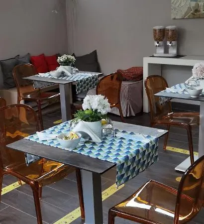 Regina Margherita 4* Neapol