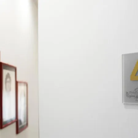 Regina Margherita Nocleg ze śniadaniem Neapol